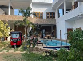 White House Udawalawe, hotel u gradu Udavalave