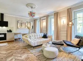 The Doors Luxury Apartment