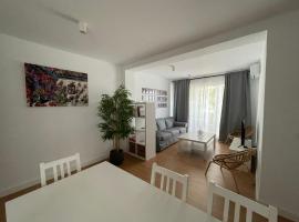 Apartamento Colina B 19., hotel i nærheden af Costa del Sol Square, Córdoba