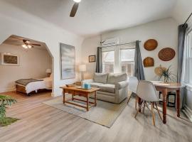 Enchanting Home In Ideal Downtown Location, hotel i Oklahoma City