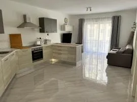 Amazing 2 bed apartment Gozo