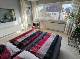 Monikas Home - Gemütliche 3-Zimmer-Wohnung im Herzen von Böblingen, hotel v destinácii Böblingen
