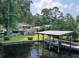 Retreat for 2 @ Lake Talquin, hotel v destinaci Tallahassee