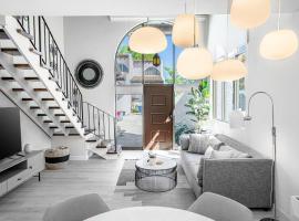 Villa at St James Unit A Luxury Pool Villa, Pet Friendly, отель в Майами