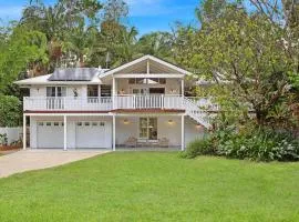 Golden Hus - spacious South Golden Beach home