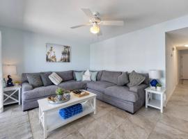 Cape Escape - Perfect Beachside Getaway, hotel in Cape Canaveral