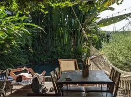 NANO Eco-Hostel