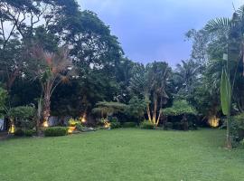 G-Hotel Luxury Villa Resort & Hot Spring, hotel in Anos