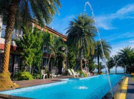 Windy Seaview Resort, hotel com piscina em Praia de Chao Lao