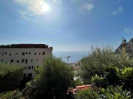 Les Jardins de Monaco vue mer et piscine, apartment in Saint-Antoine