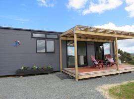 Tuis Scenic Retreat, hotel with parking in Cable Bay