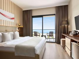 Ramada by Wyndham Cesme, hotel Ramada em Cesme