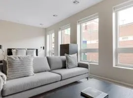 Kendall Square studio w gym wd rooftop BOS-920