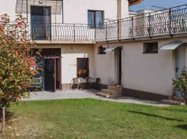 Cazare Zorilor, hotel in Zărneşti