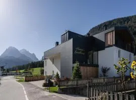 Ariane's Guesthouse - Boutique Apartments Sesto Dolomites