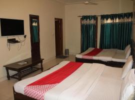 HOTEL NEW CITY LUXURY, отель рядом с аэропортом Международный аэропорт Чандигарх - IXC в Чандигархе