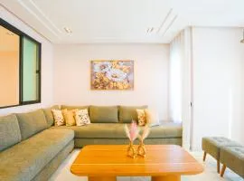 Les Joyeux Luxury Suites & Appart