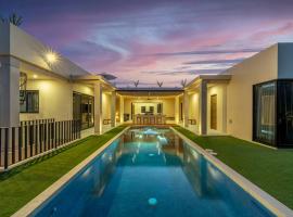 Casa Herradura - Ocean View Luxury Villa, hotel in Cabo San Lucas