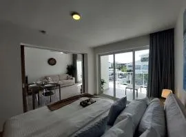 Beach Haven 1BDR Condo Paseo Playa Coral - 305
