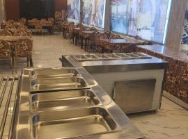Alfares, hotel v destinaci ‘Ābūr