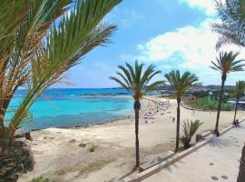 Apartments Yes, Es Pujols-Formentera vacaciones, pet-friendly hotel in Es Pujols