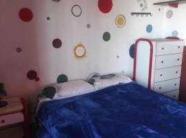 Habitación con baño privado, Hotel in Las Heras