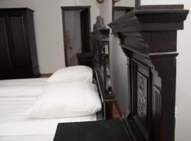 Hanul Cappsha, romantiskt hotell i Oradea