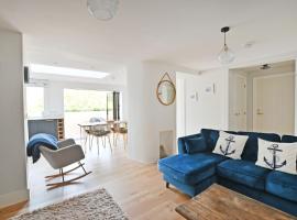 The Old Cottage Bakery, apartment in Lyme Regis