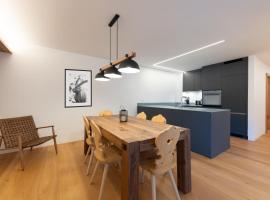 New! Exclusive Apartment 3min to Chantarella Bahn, ξενοδοχείο στο Σεντ Μόριτζ