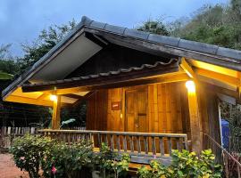 บ้านระการีสอร์ต (Banraka Resort), хотелски комплекс в Ban Tha Chang