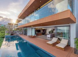 Ocean Front Villa Nha Trang, отель в Нячанге