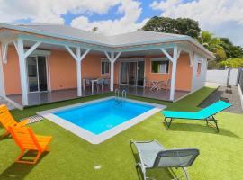 Évasion tropicale Villa de rêve avec piscine à Petit Bourg, קוטג' בפטי-בור