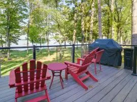 Higgins Lake Vacation Rental with Lake Views and Deck!