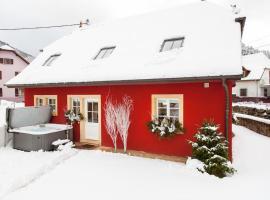 Doller Villa 4 stars Hot Tub Mountain Ski Ballon d'Alsace, maison de vacances à Sewen