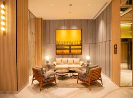 Tokyo Riverside Apartment @ PIK 2, alojamiento con cocina en Tangerang