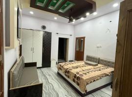 AB guest house { home stay}, отель в городе Биканер