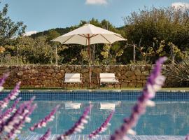 Villa Can Roser, hotel cu piscine din Sant Mateu d’Albarca