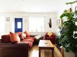 Niamh's Seaside Cottage