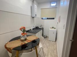 Departamento en vicente López … sentite en tu casa โรงแรมในฟลอริด้า