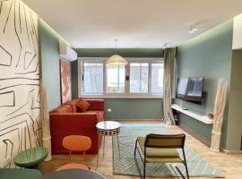 The 2 BDR Emerald Condo 5 min to CAI Airport, acomoda&ccedil;&atilde;o em condom&iacute;nio no Cairo