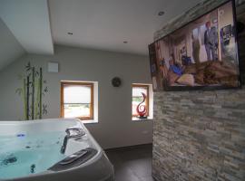 Ferienhaus Wellness-Oase in Lingen Ems , Monteurunterkunft, Wellness exclusive, hotel s vířivkou v destinaci Lingen
