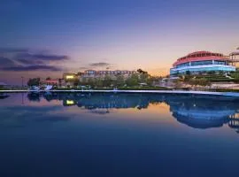Dreamworld Resort, Hotel & Golf Course