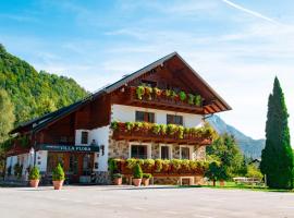 Apartments in Villa Flora, hotel v destinaci Kranjska Gora