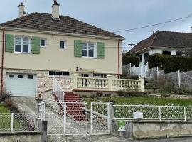 LES GRADINES, maison de vacances à Bar-sur-Aube