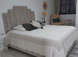 chambre chez alcinda, hotel en Mindelo