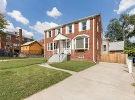 Classic Brick House 4BR 3BA Perfect for Families Near DC