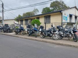 Acogedora casa muy cerca al centro histórico de Popayán, chalupa v destinaci Popayan