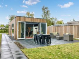 2 Bedroom Awesome Home In Heinkenszand