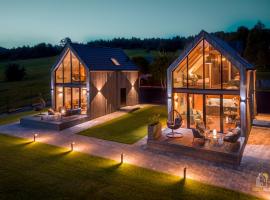 Sunset House & Spa, sumarbústaður í Ustrzyki Dolne