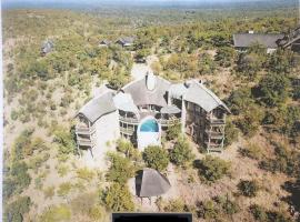 Reedbuck Lodge @Cyferfontein in Mabalingwe Reserve, villa i Bela-Bela